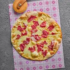 منقوشة بسطرمة