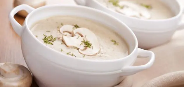 شوربة فراخ مشروم